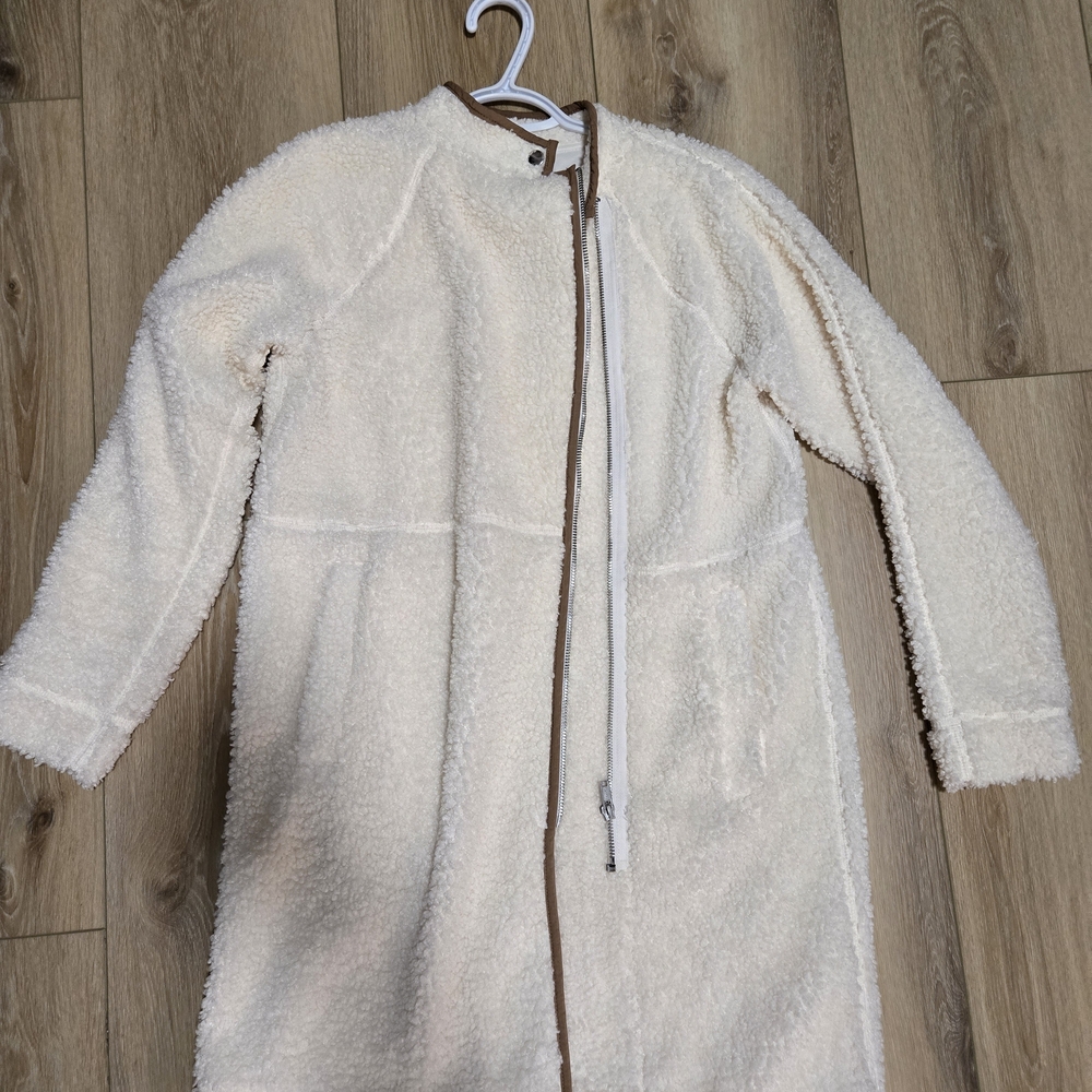 Banana Republic Cream Teddy Jacket with Brown Trim